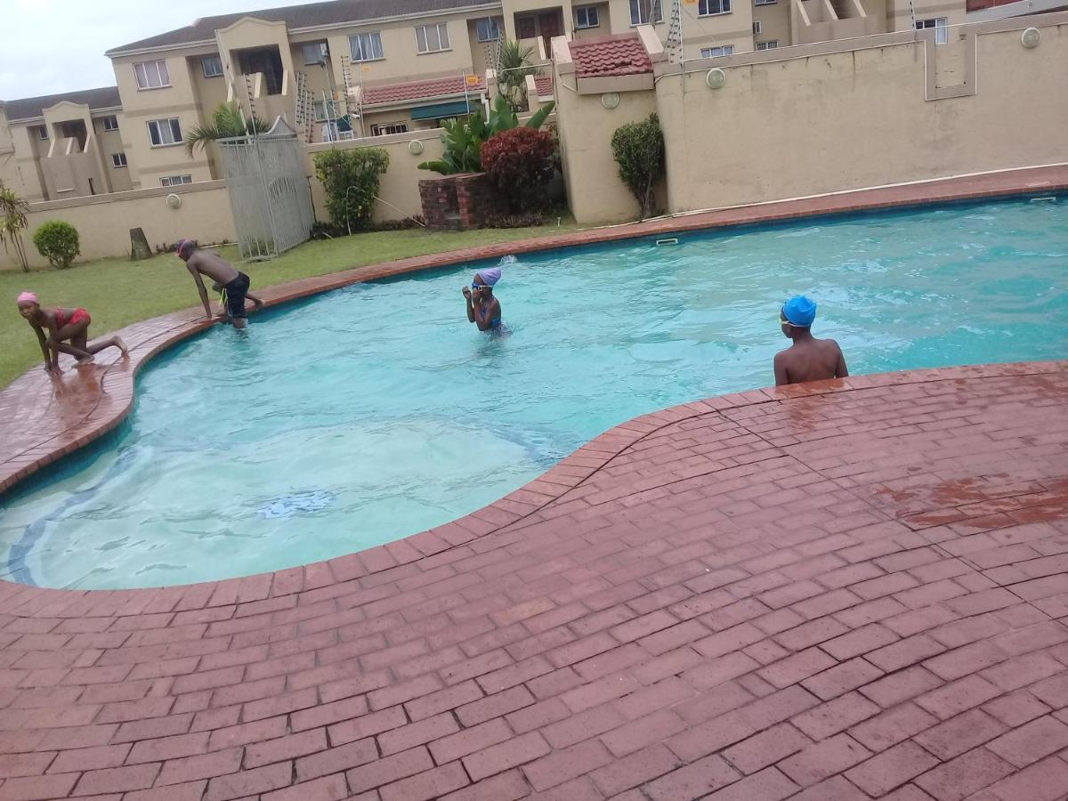 Summersands Durban North Beach Esterno foto
